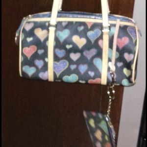 COPY - Dooney & Bourke Hearts Barrel with mini wa…